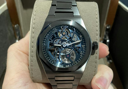 Girard Perregaux - Laureato Black Skeleton ‘Arabic Dial’ 81015-32-193332A