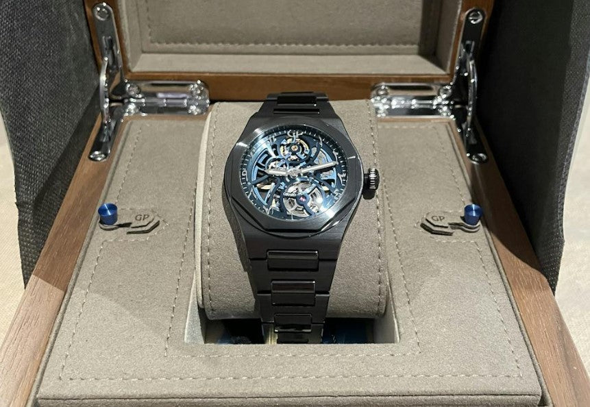 Girard Perregaux - Laureato Black Skeleton ‘Arabic Dial’ 81015-32-193332A